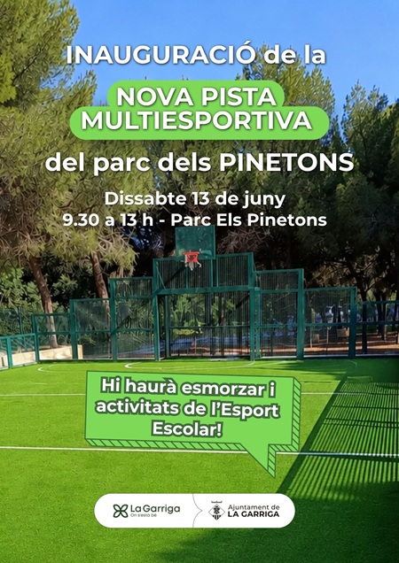 Cartell de la inauguració de la nova pista poliesportiva al Parc dels Pinetons