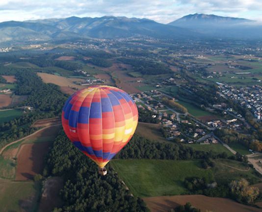 Vista aèria en globus pel Montseny