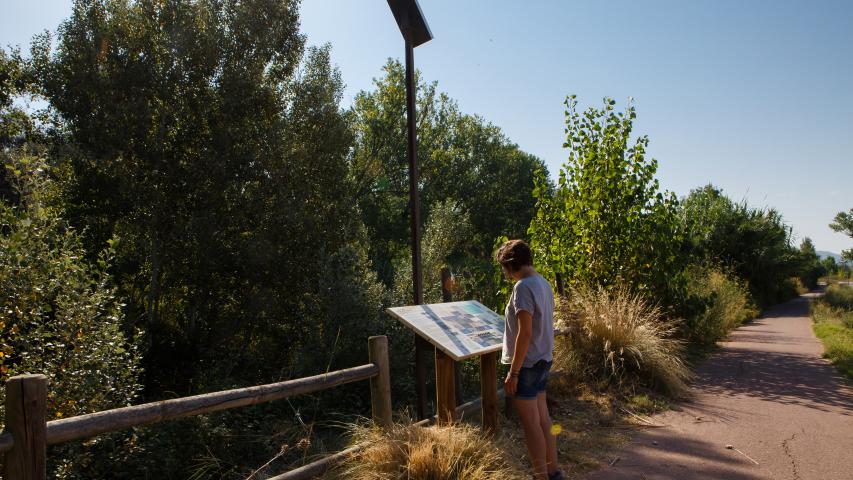 Plafó interpretatiu al camí del Congost
