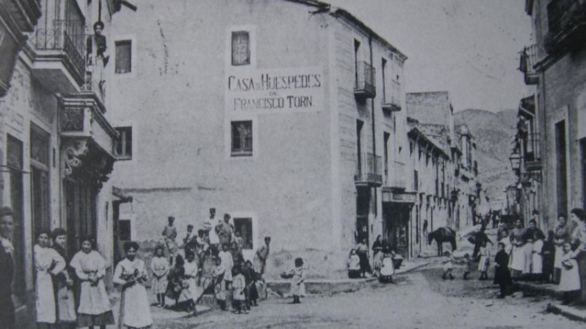 Antic Hostal C. Calàbria